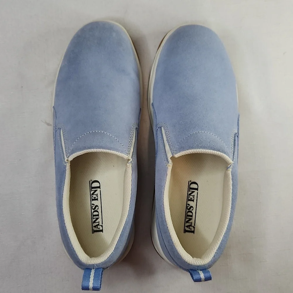 Lands End  Periwinkle Blue Suede Loafers. Size 6